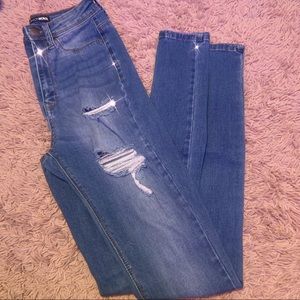 Fashion Nova High wasted jeans
